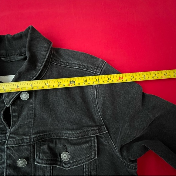 Hollister Cropped Denim Jacket Size S - Picture 5 of 8
